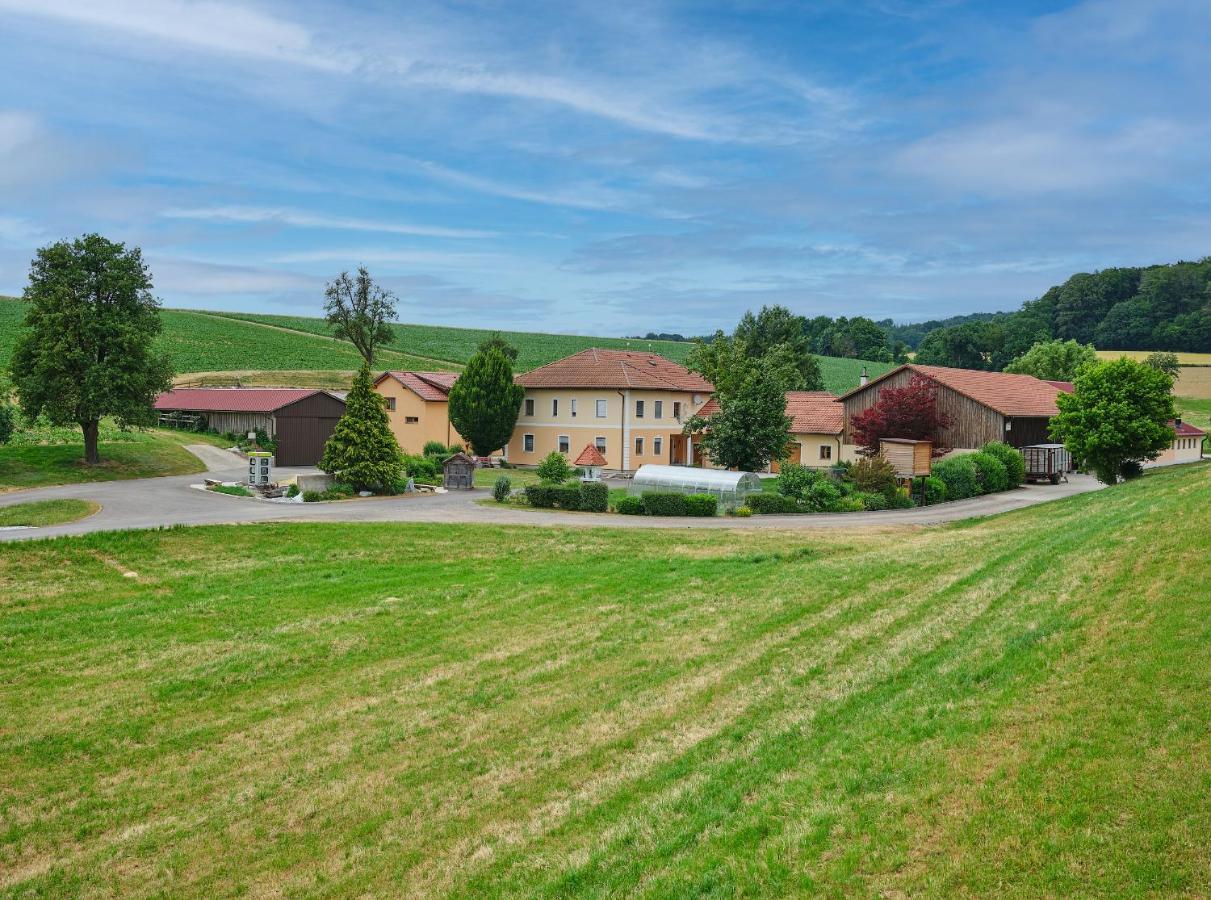 Mayr-Hof Seimetzback Exteriör bild
